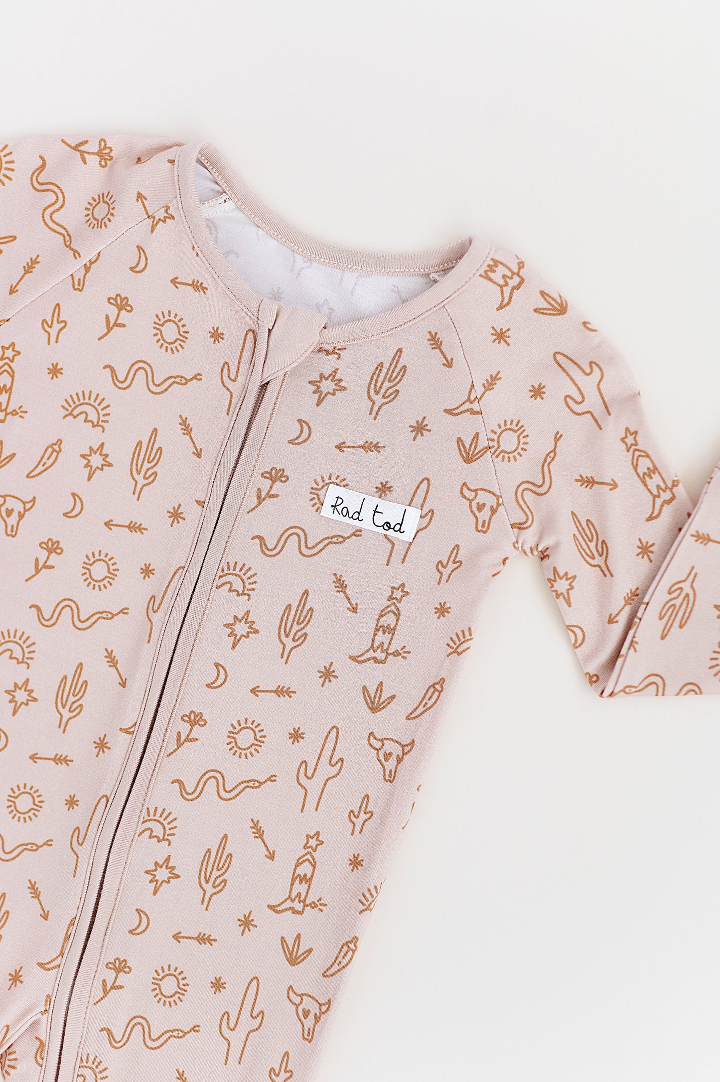 BAMBOO - LITTLE BIT COUNTRY ONESIE