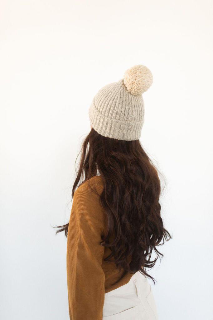 Mo Pom Beanie