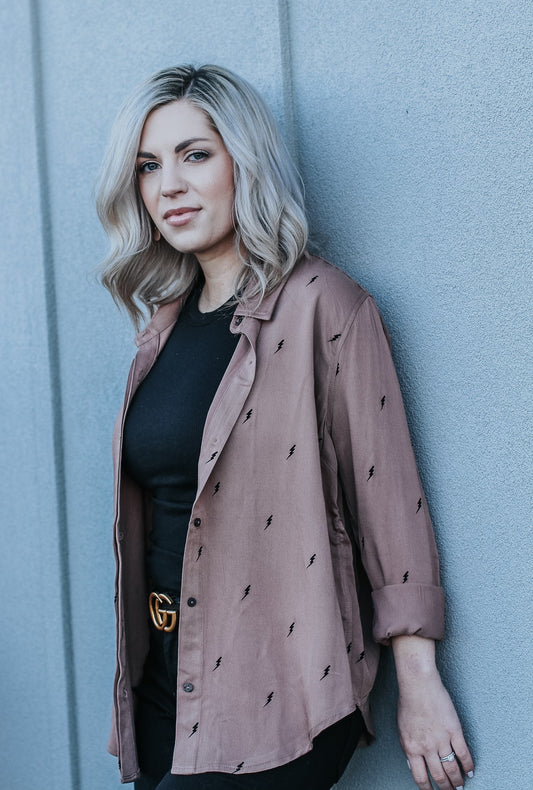 Thunderstruck Button Up