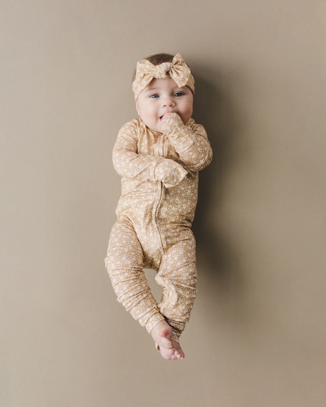 Bamboo Zip Romper | Neutral Garden